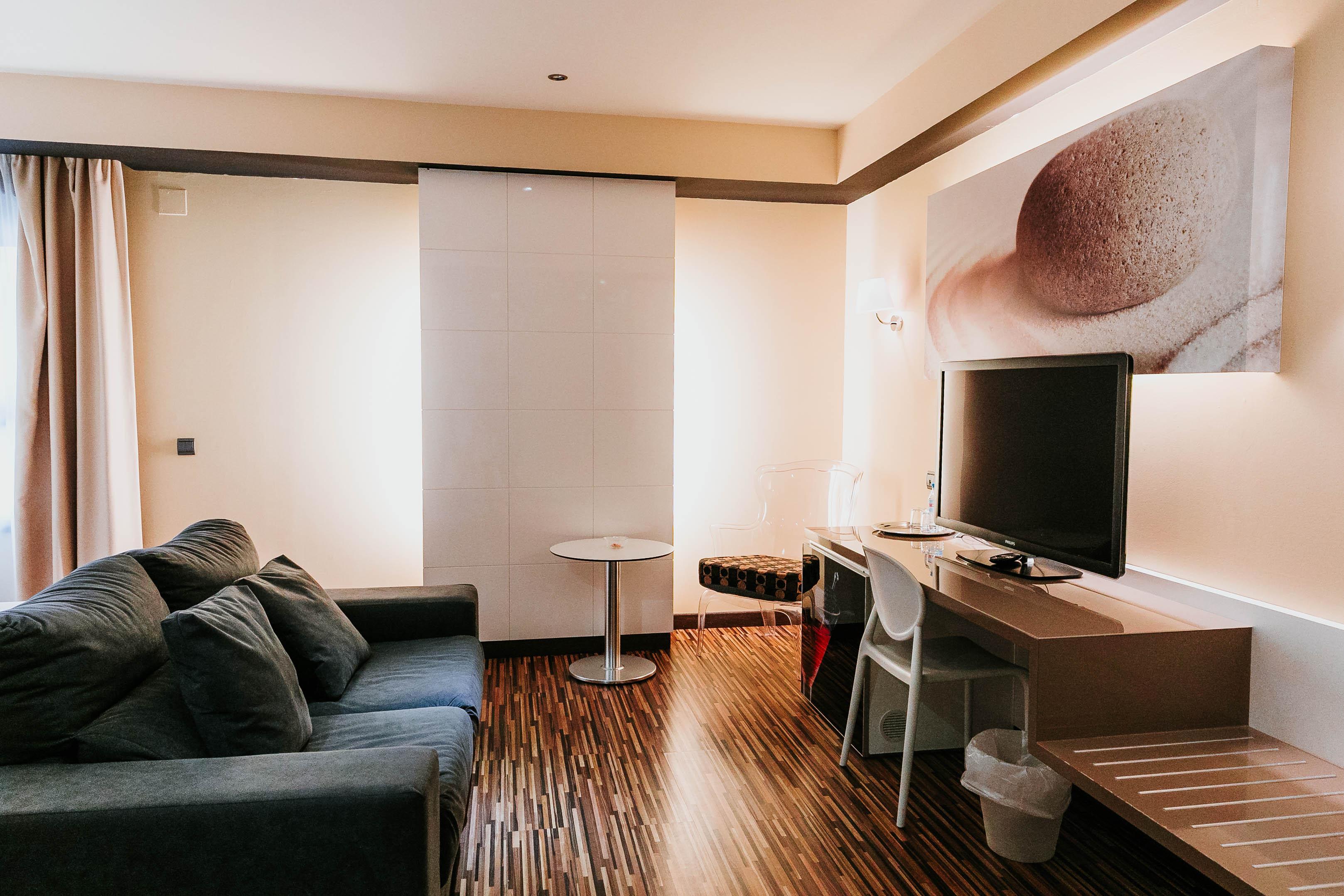 Hotel Malaga Nostrum Airport Екстер'єр фото
