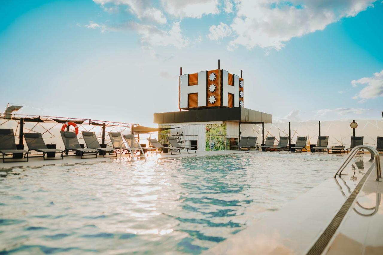 Hotel Malaga Nostrum Airport Екстер'єр фото