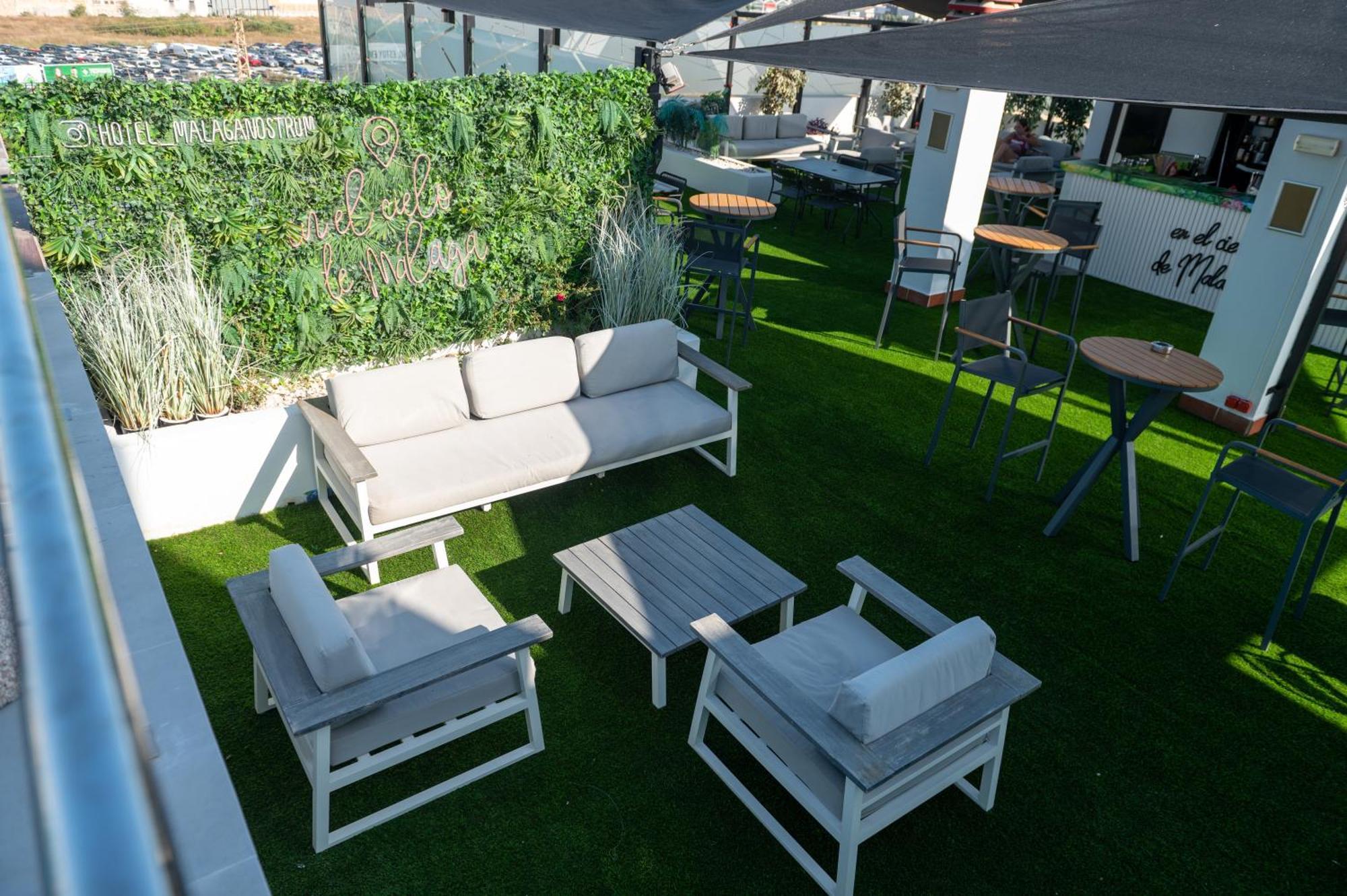 Hotel Malaga Nostrum Airport Екстер'єр фото